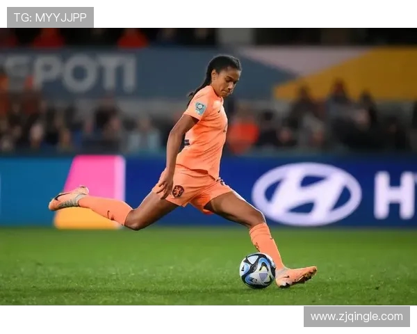 加拿大女足迎战喀麦隆女足精彩对决展现国际足球魅力与实力较量