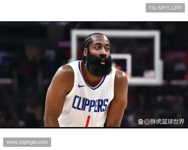 詹姆斯哈登的篮球之路与未来展望:从MVP到球队领袖的蜕变与挑战 詹姆斯哈登的篮球之路与未来展望:从MVP到球队领袖的蜕变与挑战